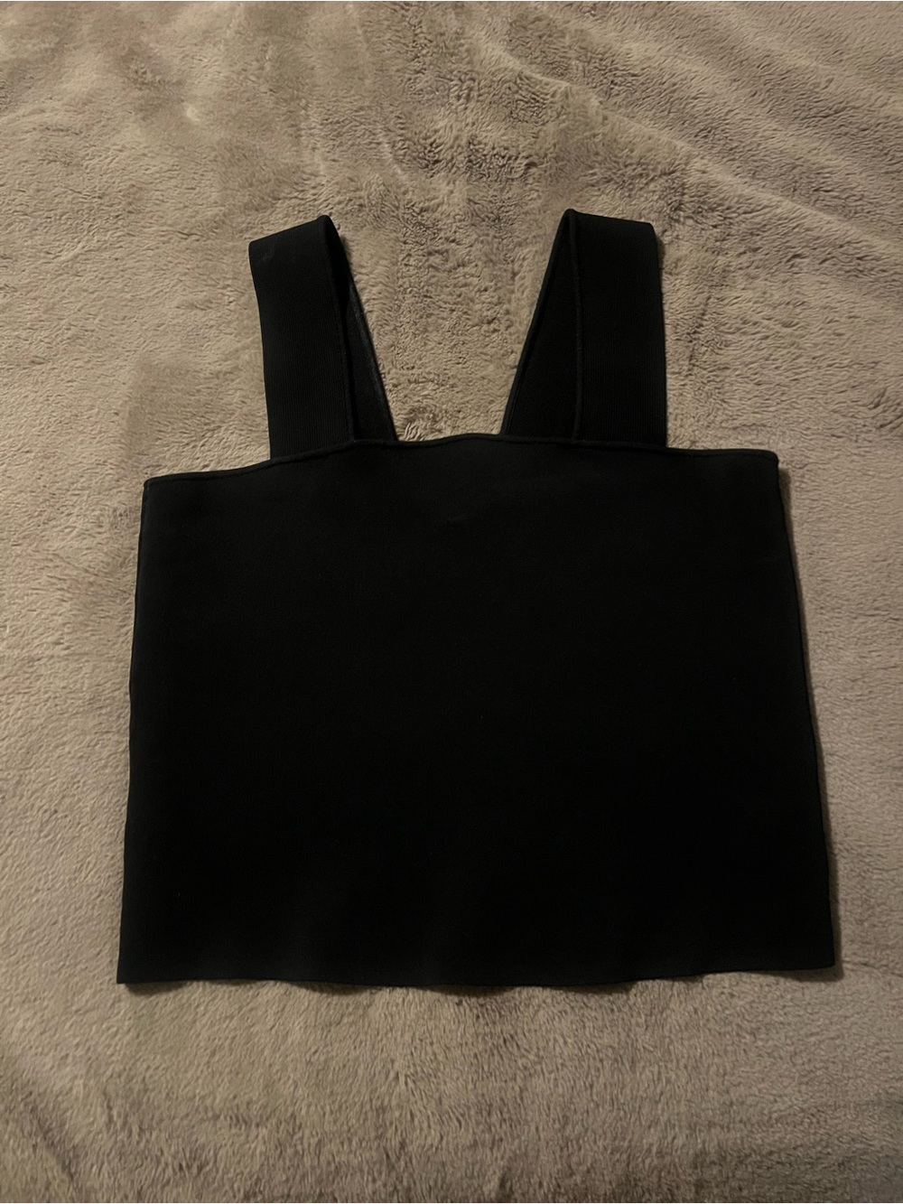 💕 Alice + Olivia Black Knit Thick Strap Tank Top